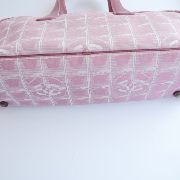 Authentic Preowned Chanel Pink Nylon New Travel Line Shoulder Bag - Picture 10 of 16